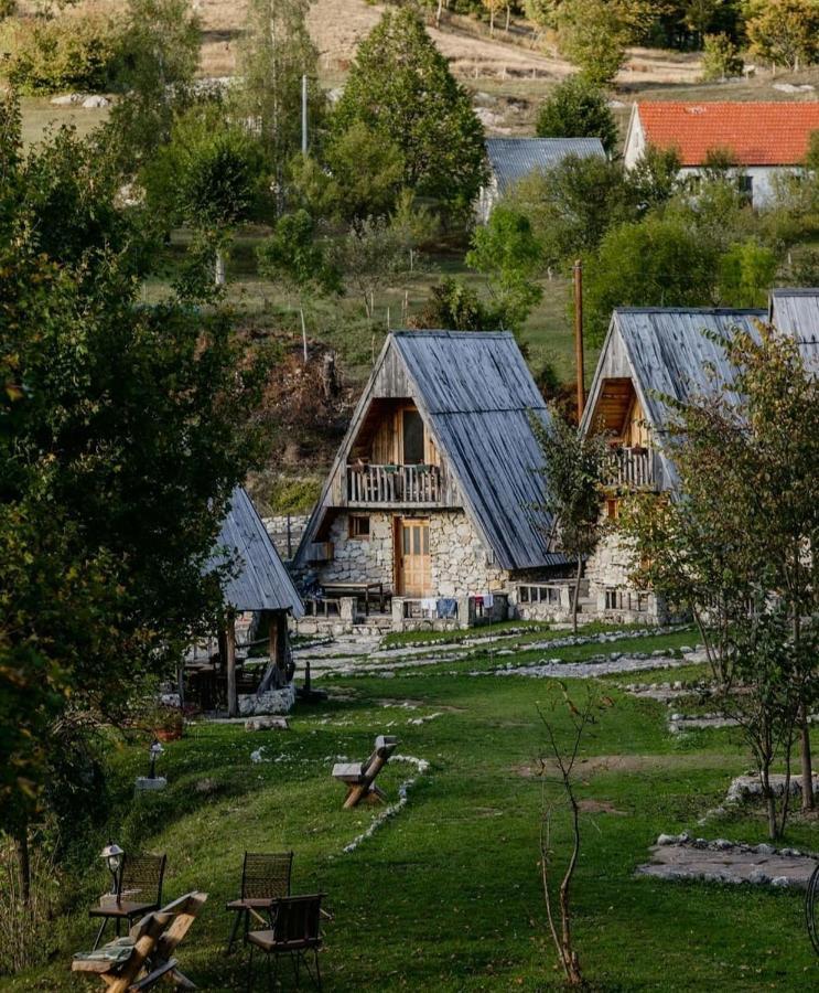 Eco Village Nevidio Poscenje Екстериор снимка